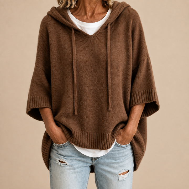 Mirella | Poncho in Maglia con Cappuccio